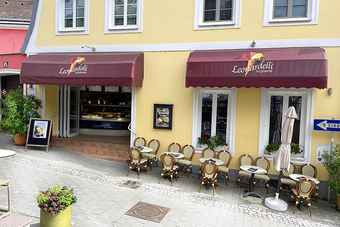 Leonardelli Eissalon in Klosterneuburg Außenansicht Leonardelli Eissalon in Klosterneuburg Außenansicht